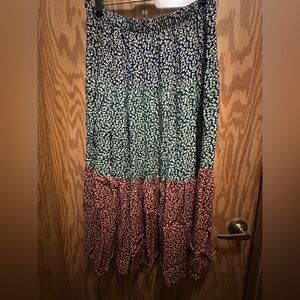 Vintage Tiered Midi Skirt with Floral Pattern